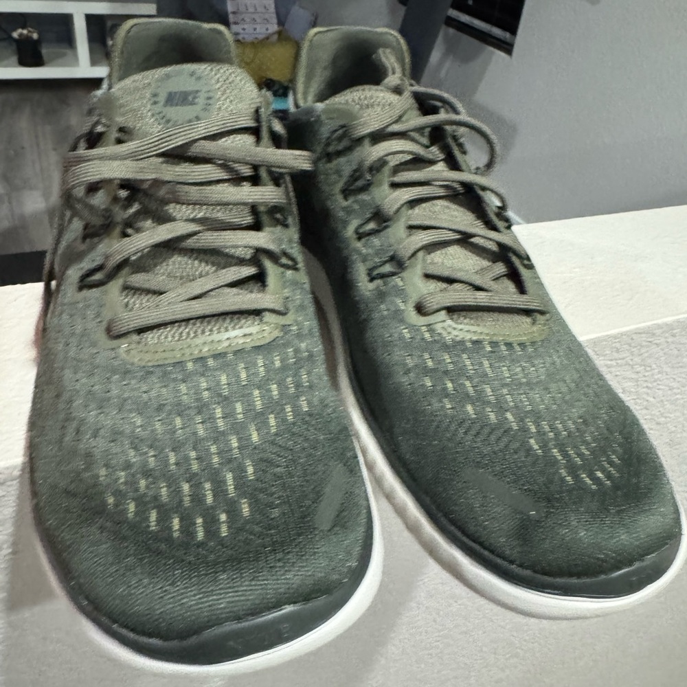 Nike Forest Green Athletic Shoes